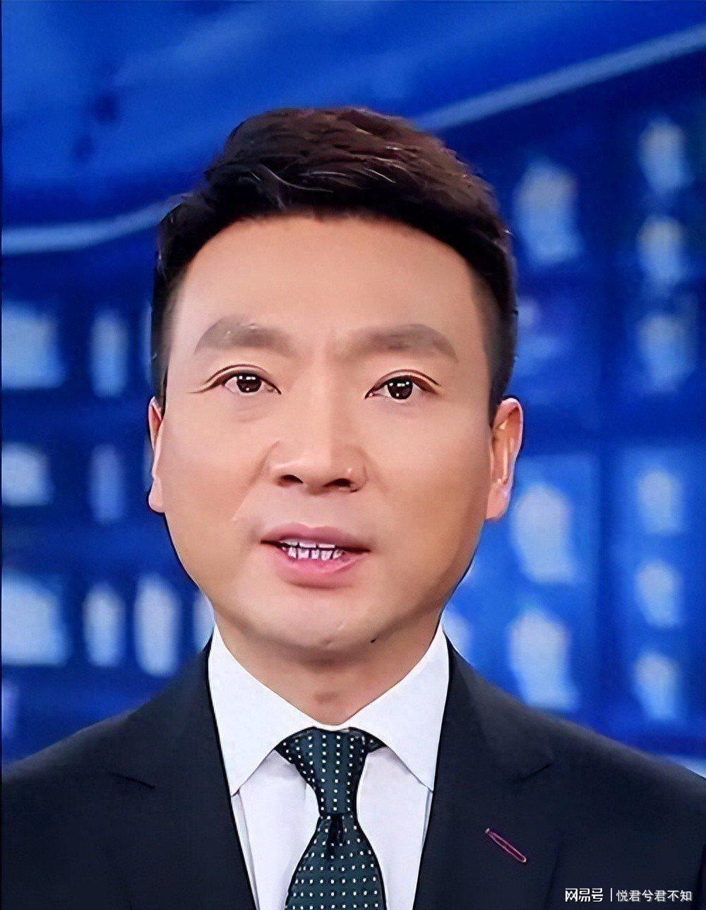 kaiyun-“央视一哥”康辉：丁克一辈子，却在四十六岁的一通电话让他后悔