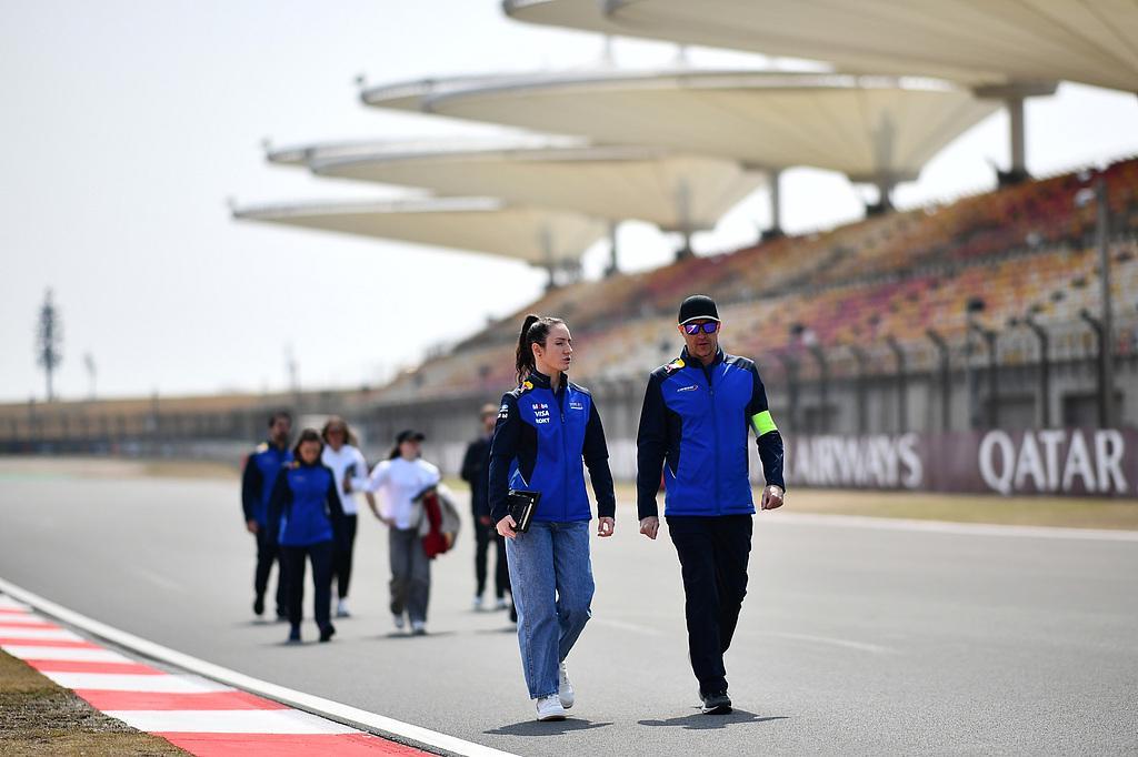 kaiyun-上海进入F1时间，风驰电掣F1中国周推向最高潮
